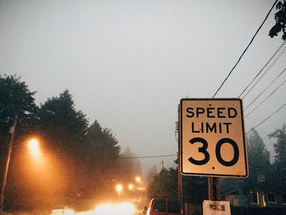 speed limit sign in the fog