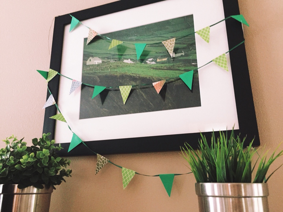 diy triangle paper bunting